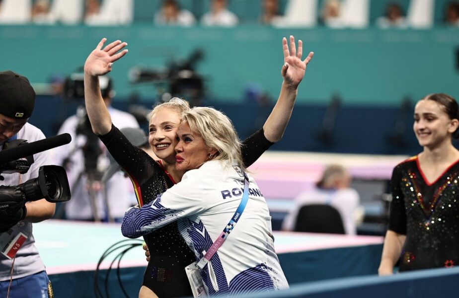 Ce performanţă pentru gimnastica din România la JO 2024! Calificare în finala feminină pe echipe şi alte trei finale individuale