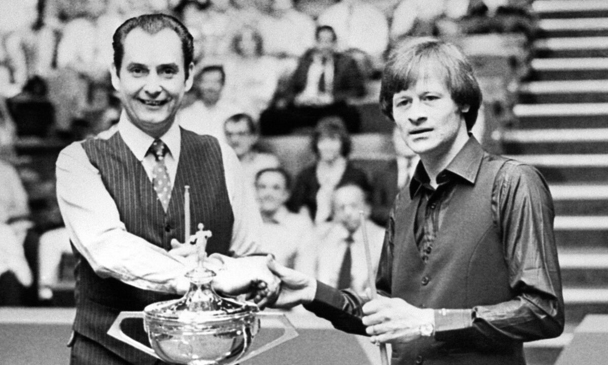 A murit Ray Reardon, unul dintre cei mai mari jucători din istoria snookerului. A făcut un break de 100 de puncte la 91 de ani
