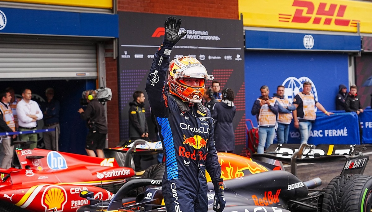 Verstappen pare de neatins