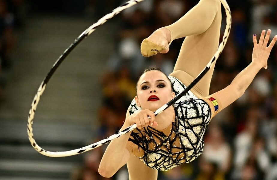 Annaliese Drăgan a ratat finala probei de gimnastică ritmică de la Jocurile Olimpice! S-a clasat pe locul 21, în calificări