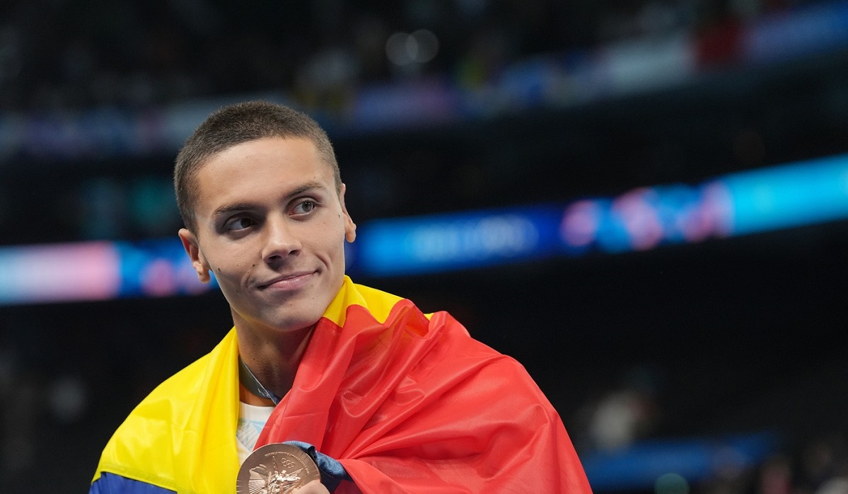 Un bazin olimpic din România va purta numele lui David Popovici! Cadou superb pentru campionul care a cucerit 2 medalii la Paris