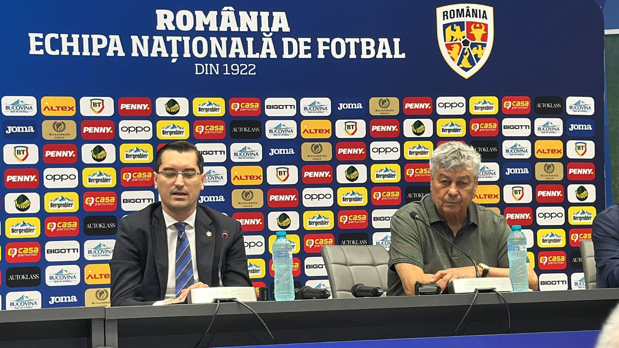 Prima reacţie a lui Mircea Lucescu, după ce a fost prezentat la naţionala României: „Îmi dau seama că e un risc foarte tare!”