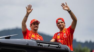 Charles Leclerc şi Carlos Sainz, primiţi ca nişte eroi la Monza!