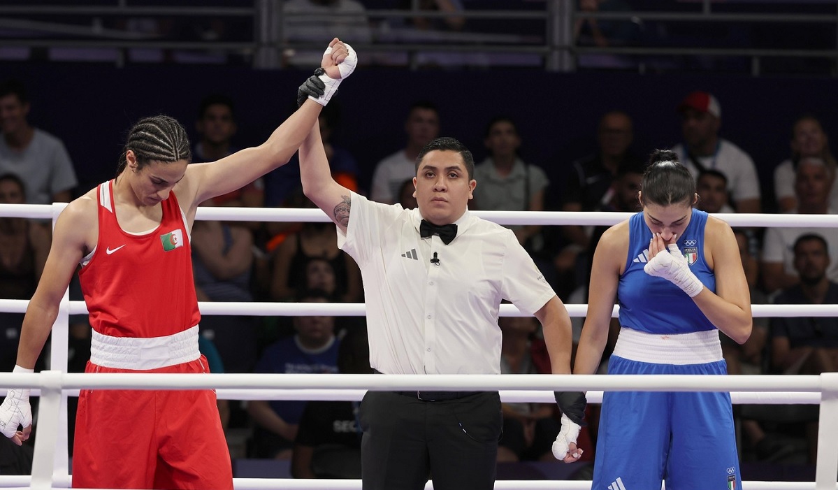 Scandal uriaş în boxul feminin! S-a retras după 46 de secunde împotriva pugilistei acuzate că este bărbat: „M-a durut prea tare