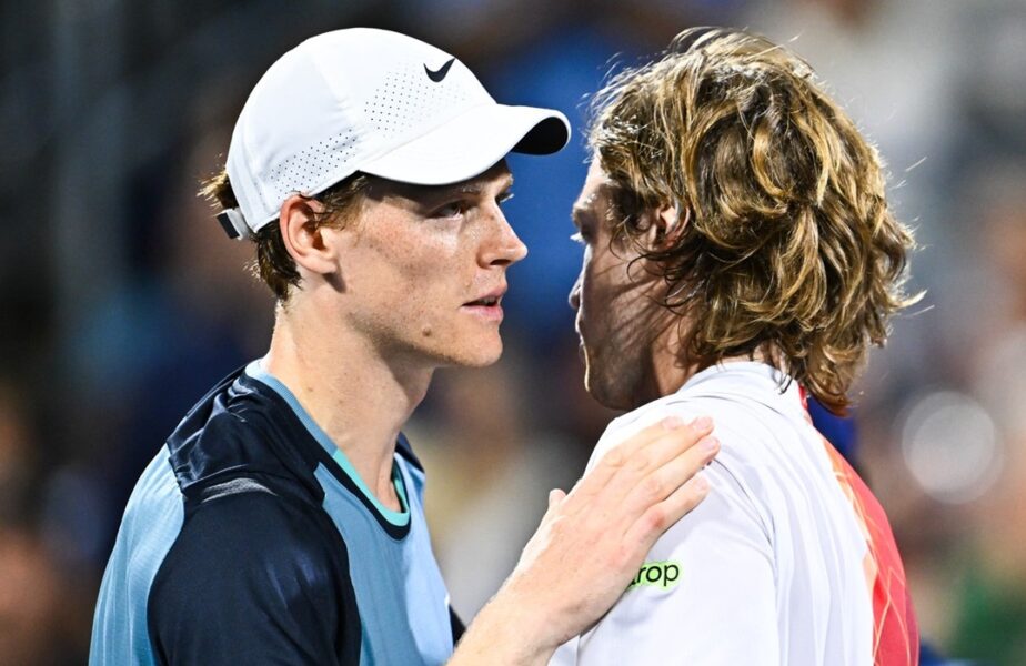 Jannik Sinner, eliminat de Andrey Rublev în sferturile de la Montreal! Numărul 1 ATP a acuzat probleme medicale