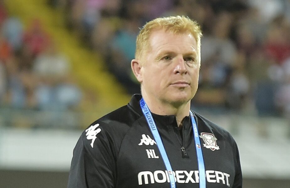 OFICIAL | Neil Lennon a fost dat afară de Rapid! Anunţul oficial al giuleştenilor