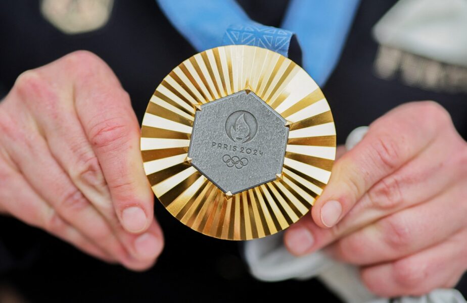 Premii incredibile pentru titlul olimpic: cinci vaci, scutire de stagiul militar, un apartament sau un diamant