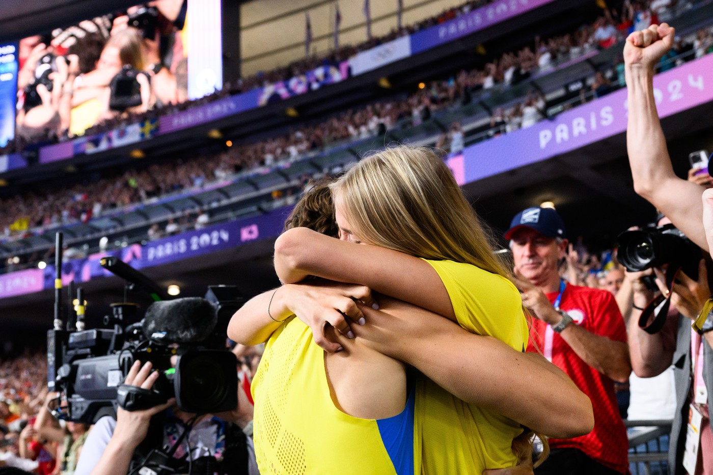 Armand Duplantis of Sweden celebrate with girlfriend Desiré Inglander after clearing 6,25 and setting a new world record in men's athletics pole vault final during day 10 of the Paris 2024 Olympic Games on August 5, 2024 in Paris.
Paris 2024 Olympics, Day 10, Athletics, France - 05 Aug 2024,Image: 896315106, License: Rights-managed, Restrictions: , Model Release: no