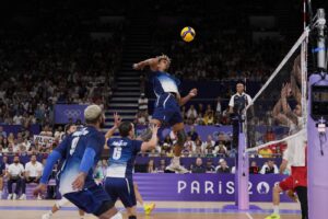 Franţa şi-a păstrat titlul olimpic la volei masculin. Victorie clară în finală cu Polonia