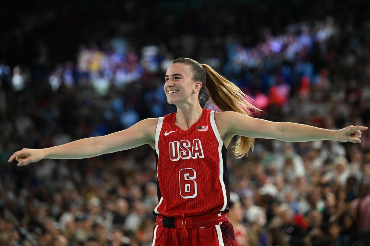 Sabrina Ionescu a devenit campioană olimpică. Naţionala SUA a câştigat dramatic finala cu Franţa