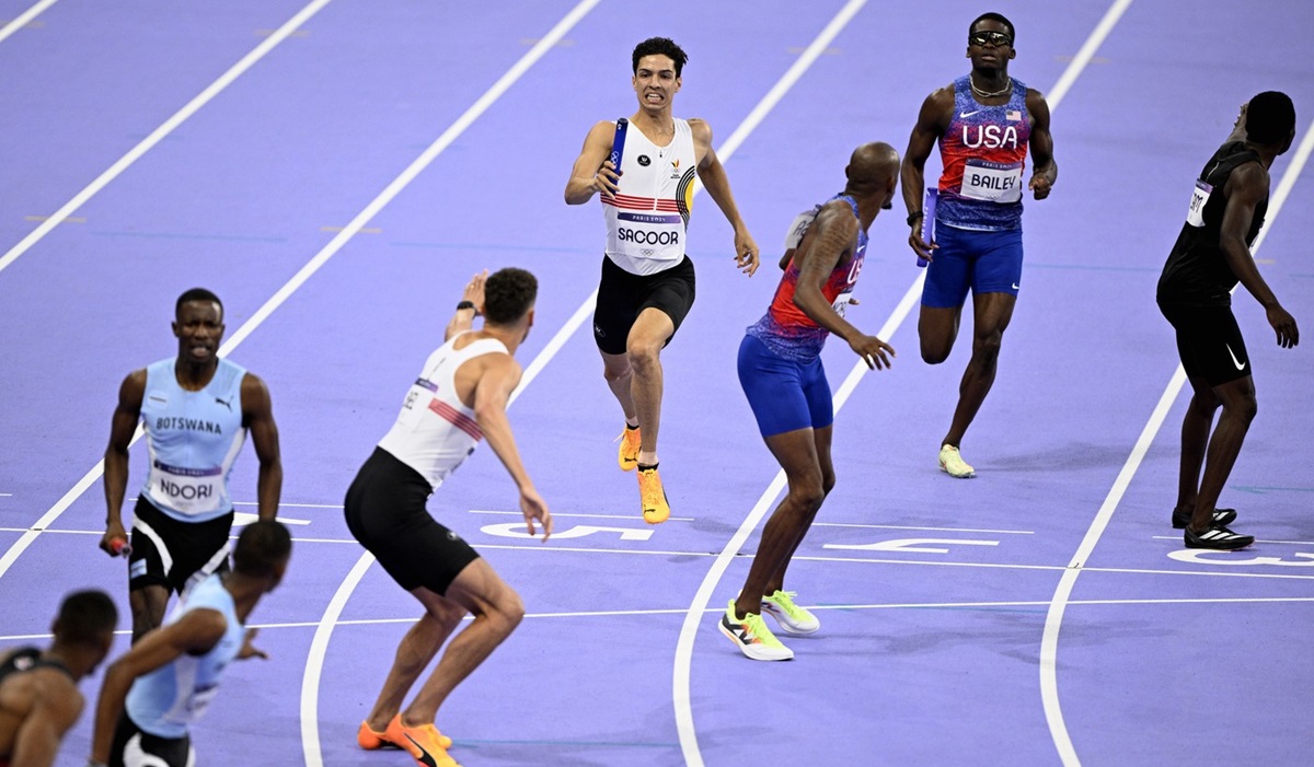 Americanii au făcut spectacol în ștafetele de 4x400 de metri de la Jocurile Olimpice 2024! Nou record olimpic la masculin