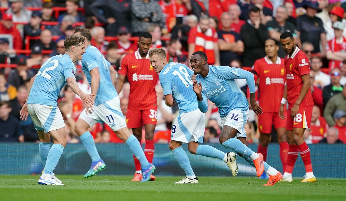 Liverpool – Nottingham Forest 0-1! “Pădurarii”, victorie pe Anfield după 55 de ani! Trupa lui Slot, primul eșec al sezonului