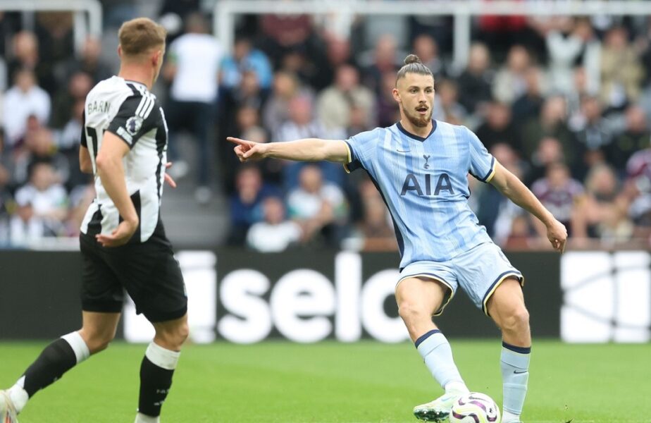 „Este un erou!” Fanii lui Tottenham, dați pe spate de Radu Drăgușin după meciul cu Newcastle. Mesaje superbe, despre român