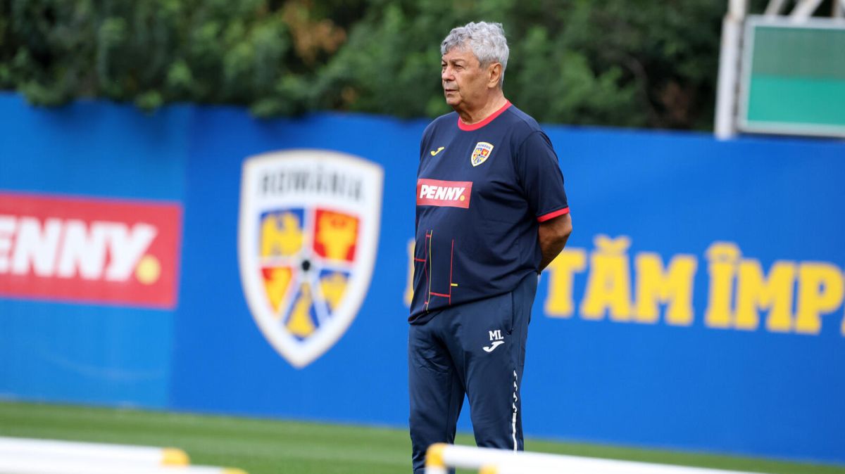 Modificare importantă în echipa de start a României, faţă de meciul din Kosovo! Decizia selecţionerului Mircea Lucescu