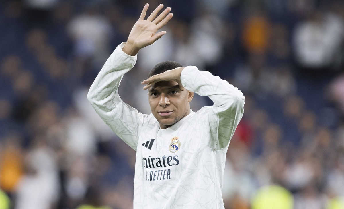 Kylian Mbappe e de neoprit la Real Madrid