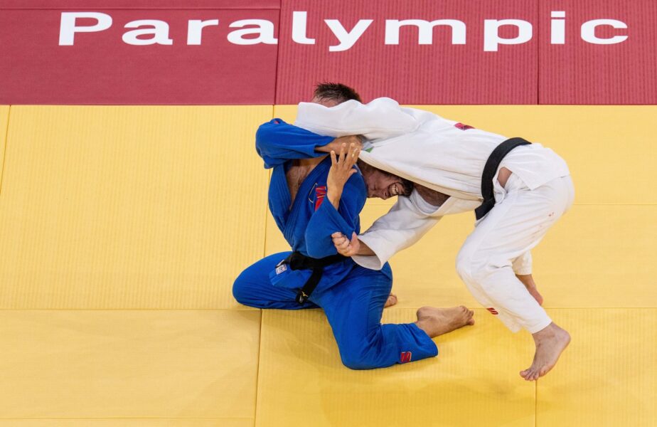 Povestea impresionantă a lui Alexandru Bologa, campionul paralimpic la judo: „Nu m-am născut orb! Mi-am pierdut vederea la 6 ani”