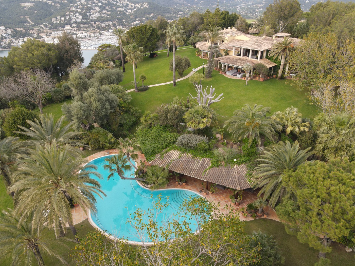 EXCLUSIVE: The property of Michael Schumacher. His daughter Gina will get married in September. As they say the wedding will be at the swimming pool.

Pictured: GV,General View,Image: 834199041, License: Rights-managed, Restrictions: -AUT, -DEU, -CHE, Model Release: no, Pictured: GV,