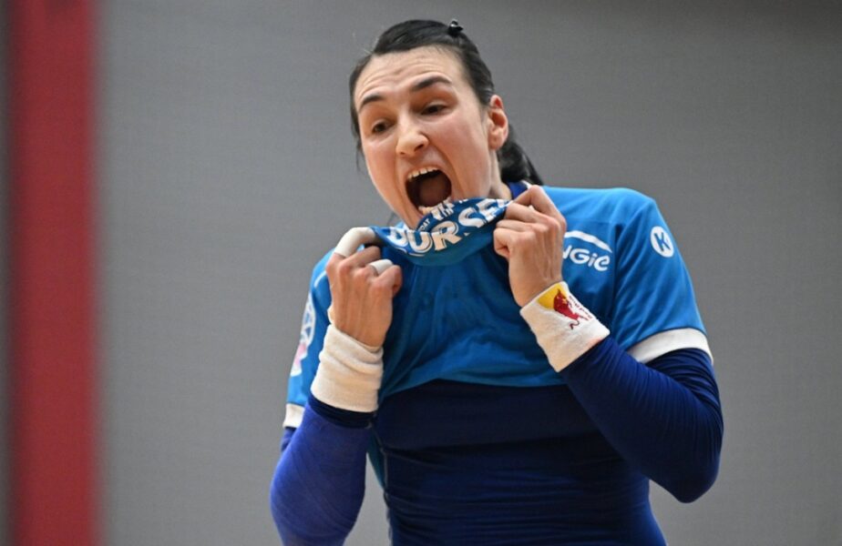 Gloria Bistriţa, victorie uriaşă cu CSM Bucureşti în Liga Campionilor! Cristina Neagu, învinsă de debutantele competiţiei