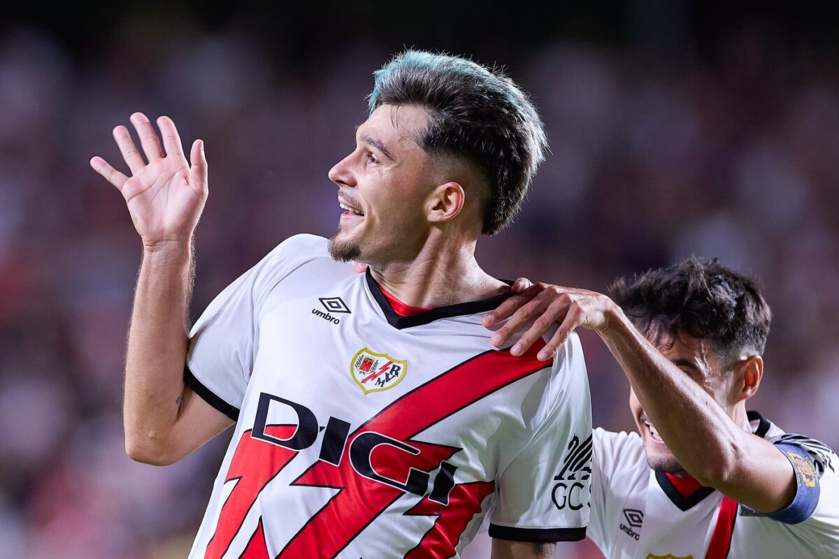 Andrei Raţiu a fost desemnat omul meciului după golul fabulos din Rayo Vallecano - Osasuna 3-1