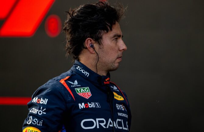 Sergio Perez, dărâmat după accidentul cu Carlos Sainz din Marele Premiu al Azerbaidjanului: „Dezastru! Nu mai am cuvinte”