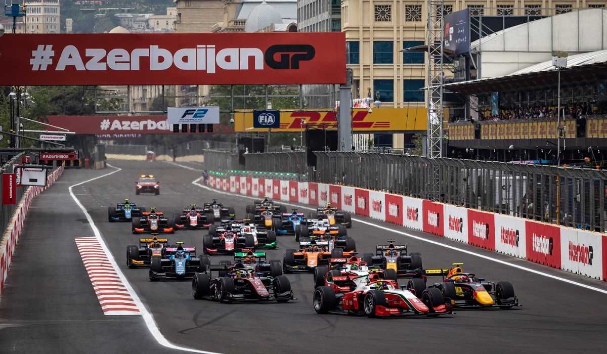 Start în cursa de Formula 2 din 2023