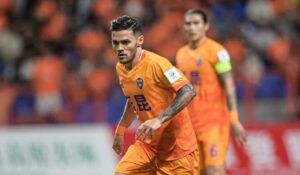 Alex Ioniță a câștigat Liga a 2-a din China cu Yunnan Yukun! Soția i-a transmis un mesaj superb, după promovare