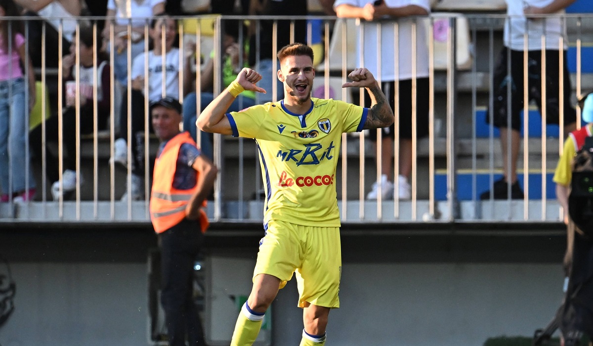 Petrolul Ploieşti – Poli Iaşi 3-1