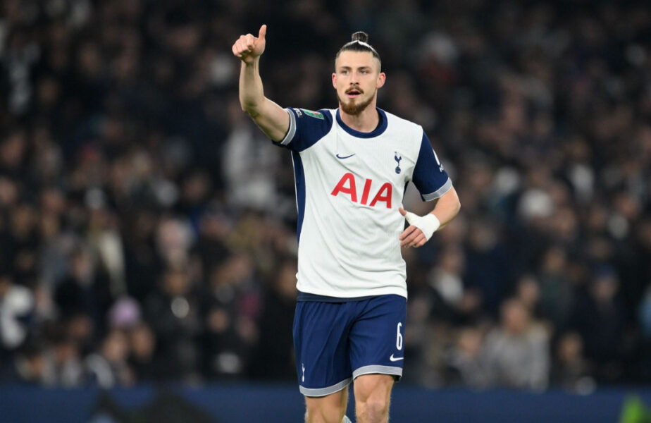 Radu Drăguşin, aplaudat de Ange Postecoglou după Tottenham-Manchester City 2-1. Presa britanică: „A fost o stâncă”