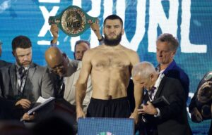 Artur Beterbiev a devenit primul campion absolut la semigrea, după 25 de ani! L-a învins pe Dmitry Bivol, pe jumătate moldovean