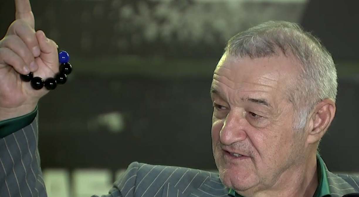 „Ferguson e mai puternic decât Răzvan Lucescu!” Gigi Becali, show total în faţa stadionului din Salonic: „Suntem coşmarul lui!”