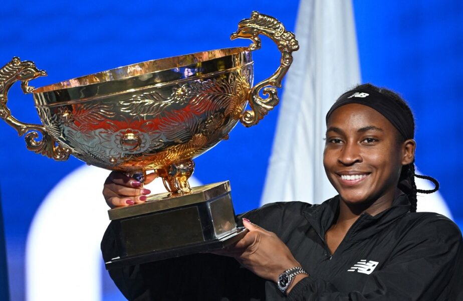 Coco Gauff a defilat în finala de la Beijing! Victorie categorică pentru amerincancă în faţa Karolinei Muchova