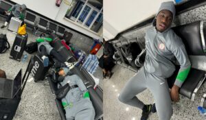 Scandal uriaş. Jucătorii naţionalei Nigeriei acuză guvernul din Libia de sechestrare. Imagini incredibile în aeroport: „Ruşinos”