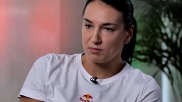 Cristina Neagu a dezvăluit că a jucat fotbal înainte de a deveni handbalistă!