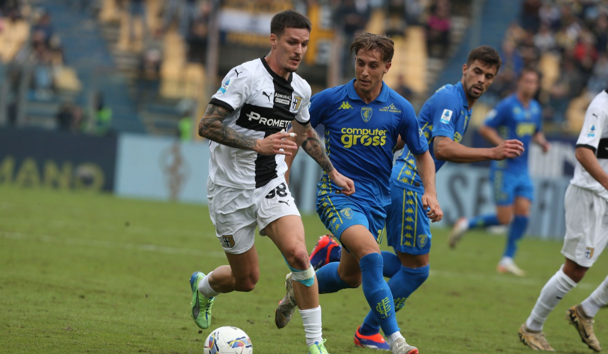 Ce au scris italienii despre Dennis Man, după ce a fost scos la pauză în Parma-Empoli 1-1. Nota primită de internaționalul român