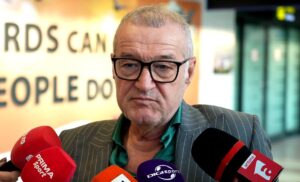 Gigi Becali, dezlănţuit după victoria cu Dinamo: „A dat un kilogram jos şi de aia a fost usor! I-am năucit!”