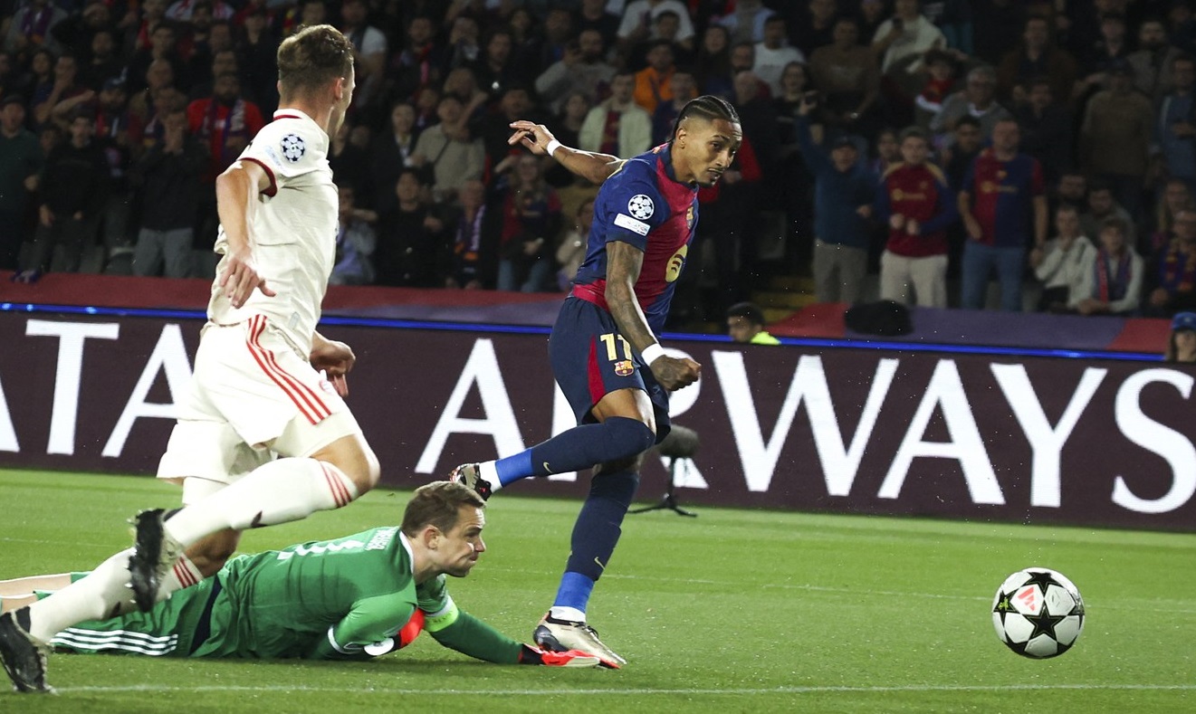 Hansi Flick, cuvinte uriaşe pentru Raphinha, după hattrickul din Barcelona – Bayern 4-1: „Nu am mai avut aşa un jucător”