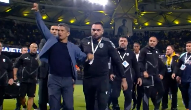 Reacţia lui Răzvan Lucescu după scandalul uriaş de la finalul meciului AEK – PAOK 1-1: „Ne-au furat, nu voi uita niciodată”