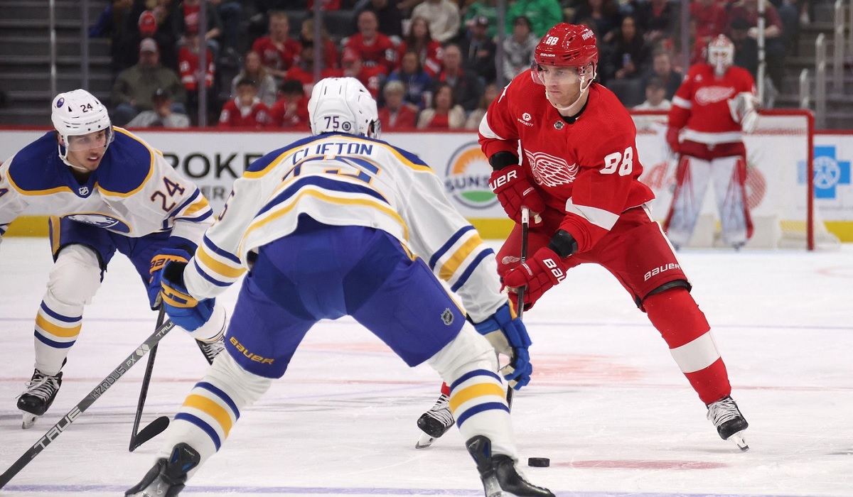 Detroit Red Wings – Buffalo Sabres 3-5, în AntenaPLAY. A treia victorie consecutivă pentru gazde, în NHL