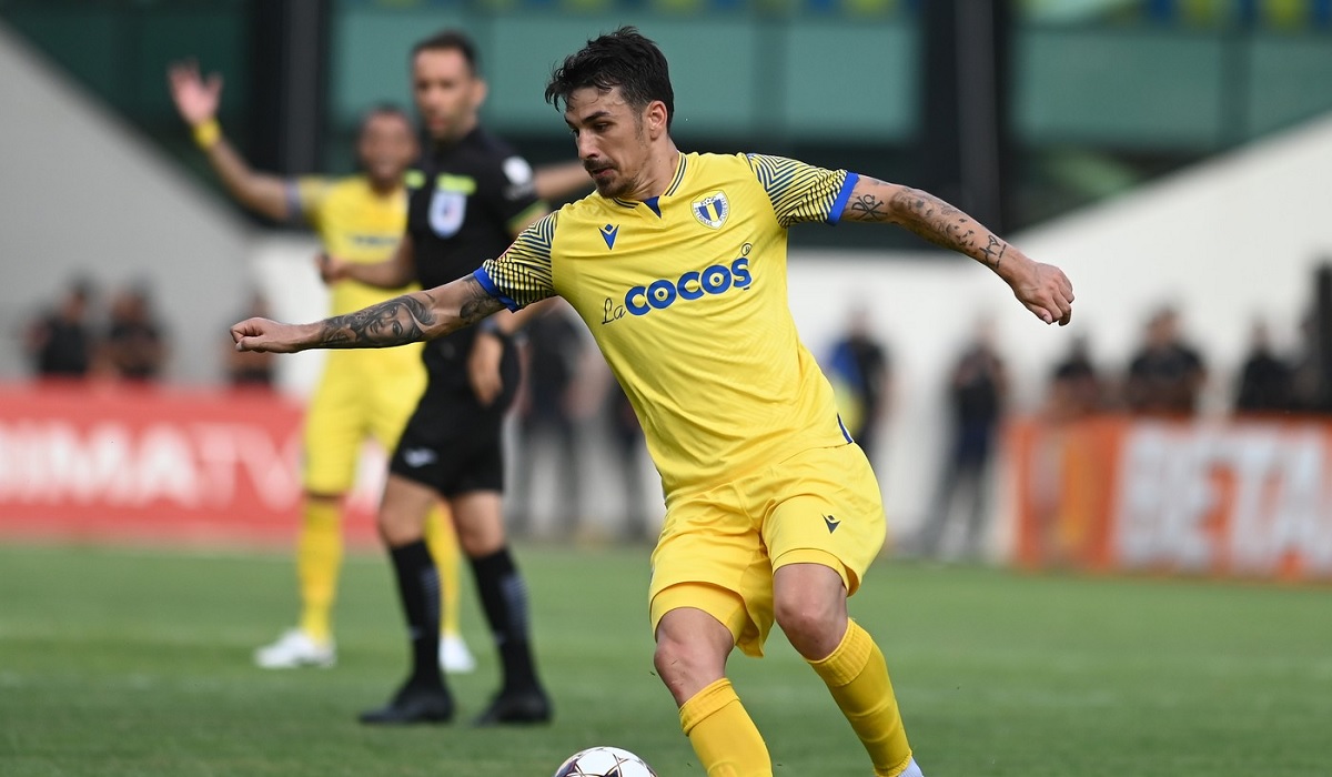 Agricola – Petrolul 0-3 şi Poli Iaşi – UTA 1-1. Rezultatele din Cupa României