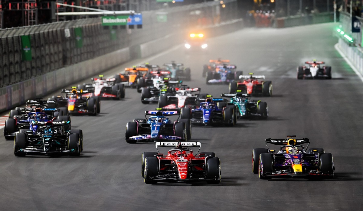 Formula 1 revine la Antena 1! Cursa din Las Vegas, difuzată duminică, de la 08.00, la Antena 1 poate stabili campionul mondial din 2024!