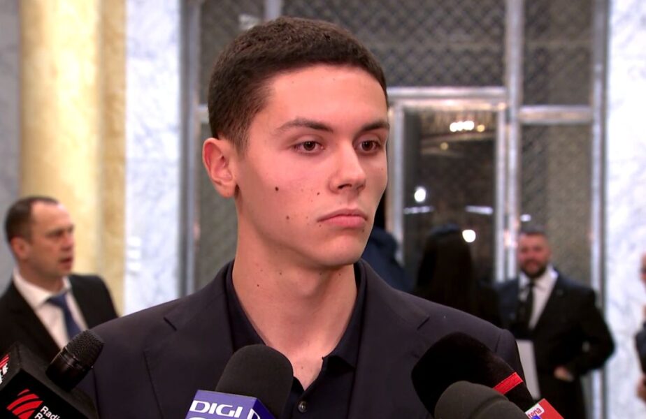 „De cele mai multe ori nu e accidental” David Popovici, reacţie tranşantă după ce Iga Swiatek a fost testată pozitiv la un control antidoping!