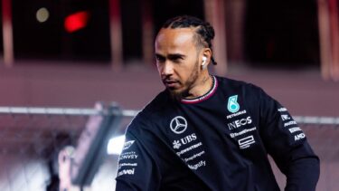 Lewis Hamilton, reacţie superbă după ce Max Verstappen a cucerit un nou titlu în Formula 1: „Va fi greu de învins!”