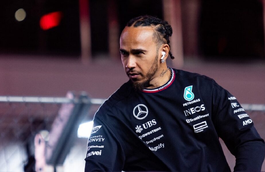 Lewis Hamilton, reacţie superbă după ce Max Verstappen a cucerit un nou titlu în Formula 1: „Va fi greu de învins!”