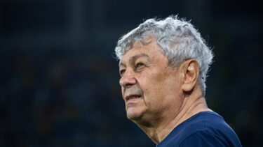 Mircea Lucescu pregăteşte o surpriză uriaşă! Cine e favorit să îl înlocuiască pe Radu Drăguşin în naţionala României