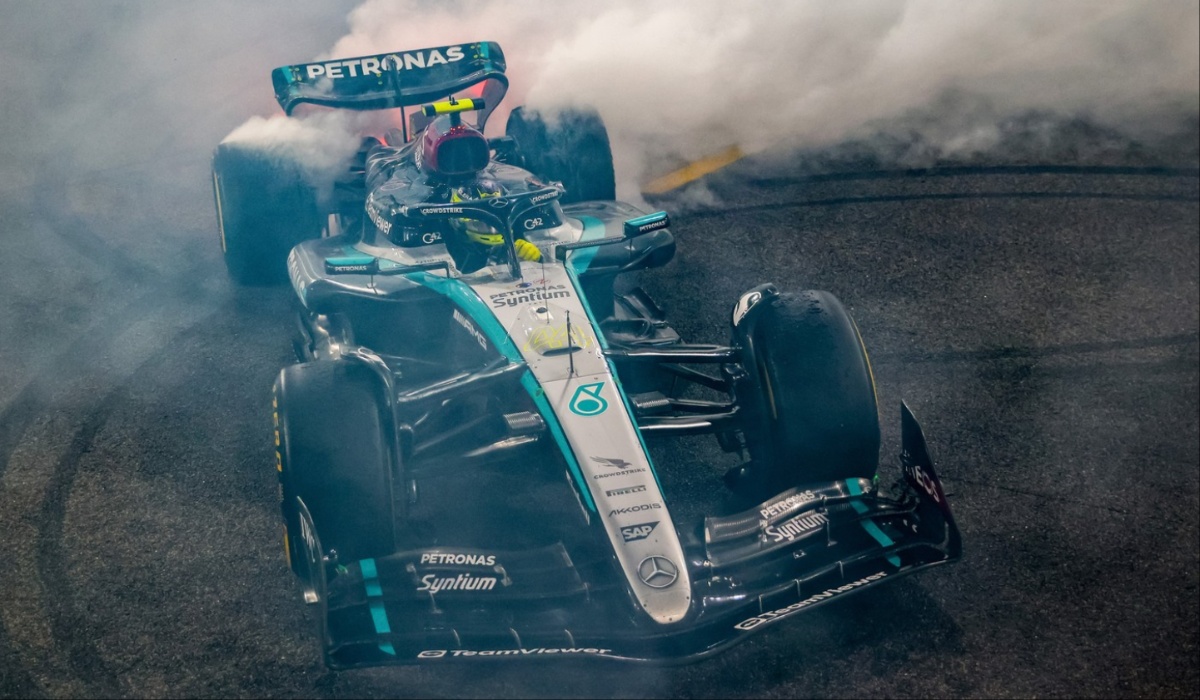 Top 5 cei mai bogați piloți din istoria Formula 1. Pe ce loc se află Lewis Hamilton