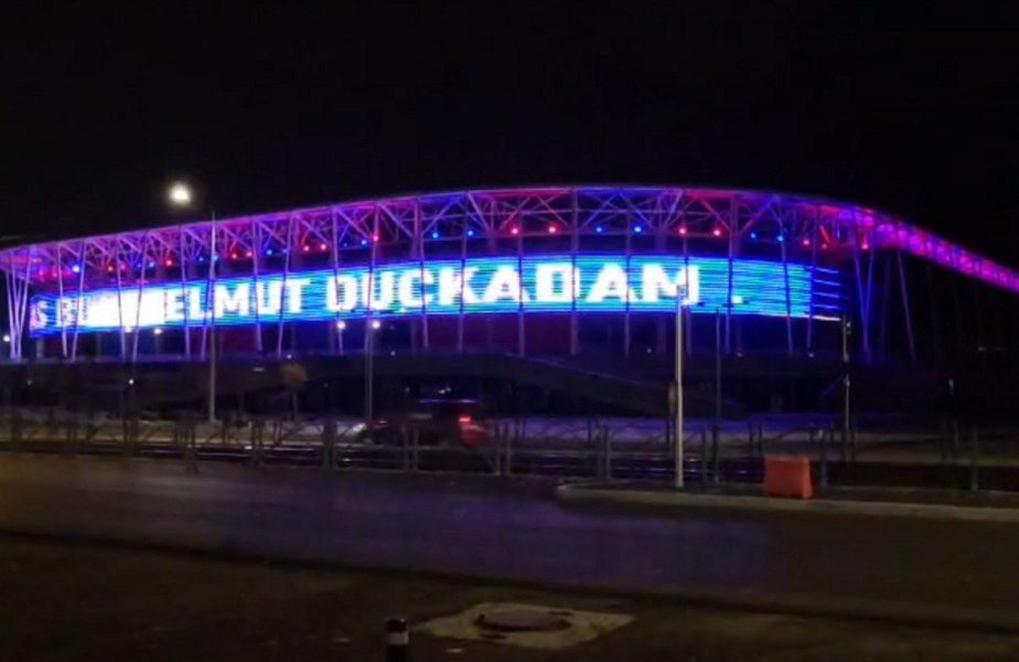 Mesajul proiectat pe stadionul Steaua, la o zi după moartea lui Helmut Duckadam! Imagini emoționante din Ghencea