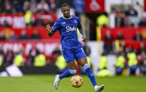 Fostul jucător al naţionalei Angliei, Ashley Young, posibil duel pe teren cu fiul lui de 18 ani: „Visele ar putea deveni realitate”