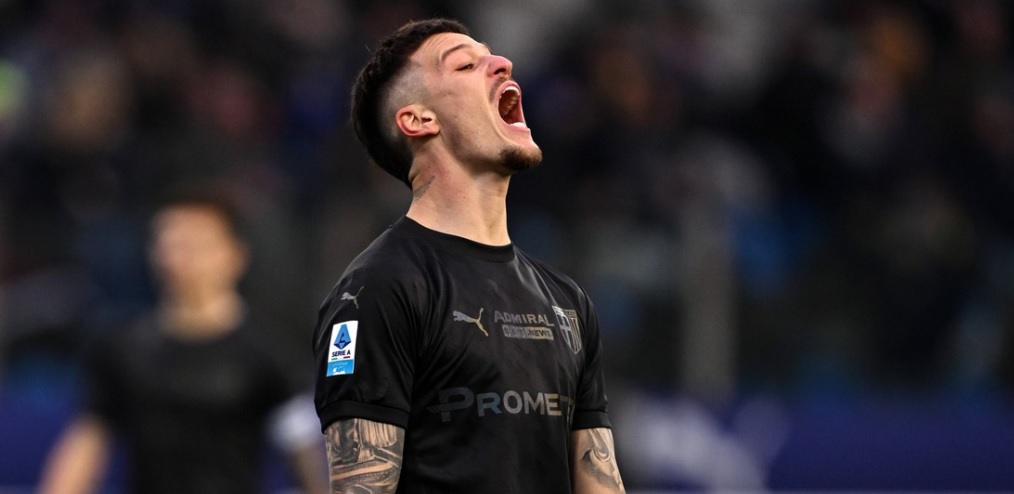 Dennis Man, performanţă spectaculoasă în Serie A. Capitolul la care este peste vedetele Lautaro Martinez, Kvaratskhelia sau Rafa Leao