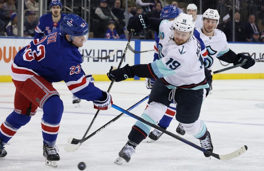 Seattle Kraken – New York Rangers 7-5. Meci de poveste şi victorie istorică pentru Seattle Kraken în NHL!