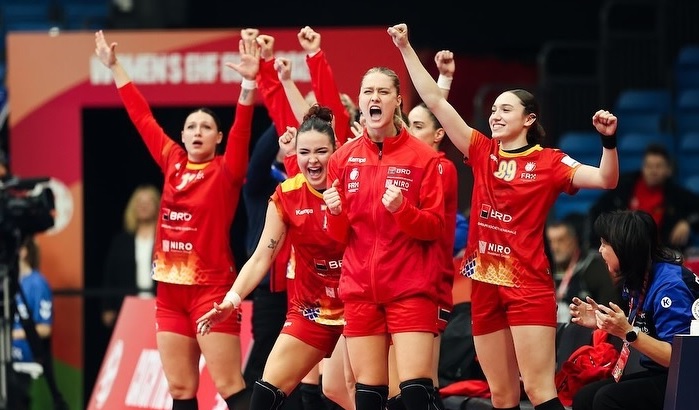 Muntenegru – România LIVE SCORE (19:00). Tricolorele luptă de Ziua Naţională a României pentru grupele principale ale Campionatului European